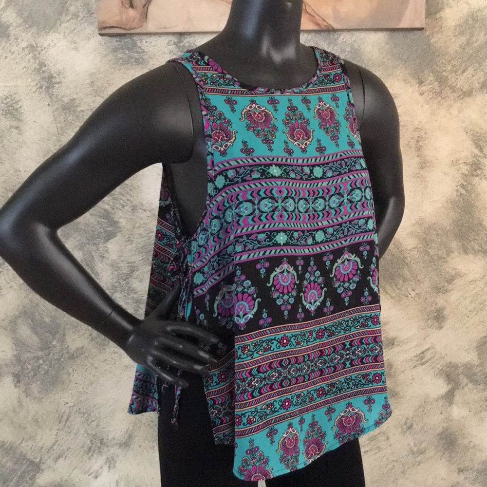 NWOT Side-Tie Boho Print Sleeveless Top Small